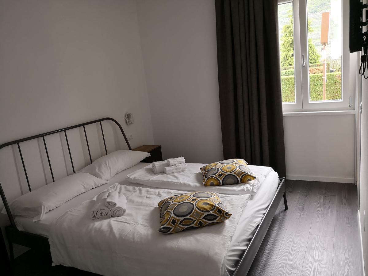 Hotel Villa Rina Рива-дель-Гарда Экстерьер фото